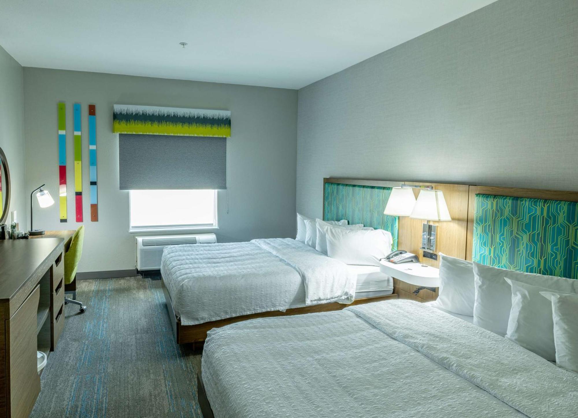 Hotel Hampton & 3*
